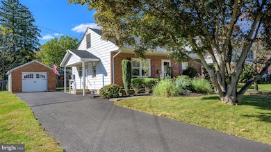 232 S 10th St, Quakertown, PA 18951 - photo 4