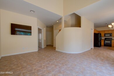 002_Living Room