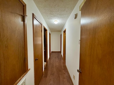 139 Lakeover Dr W, Columbus, MS 39702 - photo 7