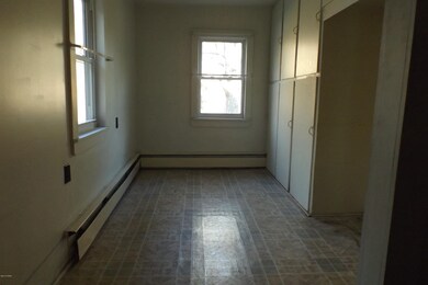 301 Water St, Milford, PA 18337 - photo 3