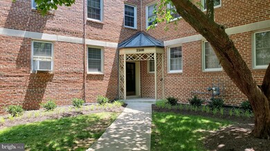 2208 Colston Dr unit 202, Silver Spring, MD 20910 - photo 2