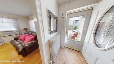 70 Simonson Ave, Staten Island, NY 10303 - photo 4