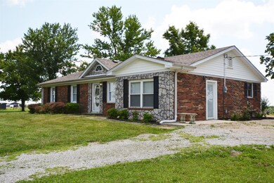 1354 Talmage Mayo Rd, Harrodsburg, KY 40330 - photo 6