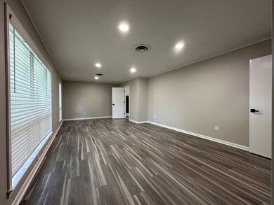 200 Westview Cir, McComb, MS 39648 - photo 7