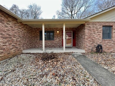 8 Oak Leaf Cir, Collinsville, IL 62234 - photo 3