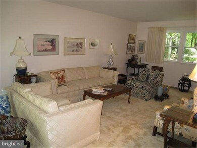 3212 Burn Brae Dr, Dresher, PA 19025 - photo 2