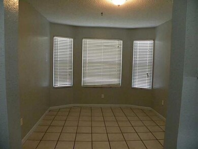 Dining Room. Bay WIndow