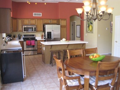 Gorgeous open kitchen