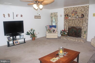 2515 Proctor Ln, Parkville, MD 21234 - photo 6