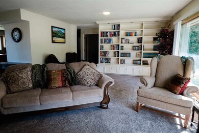 121 6th St, Cheney, WA 99004 - photo 3