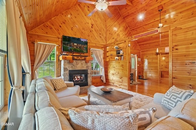 2516 Edgewater Ln, Dandridge, TN 37725 - photo 2