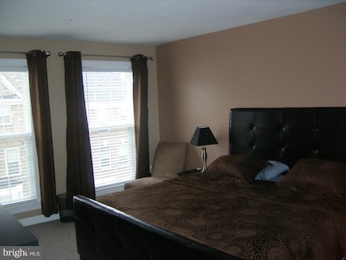 3527 Carriage Walk Ln, Laurel, MD 20724 - photo 3