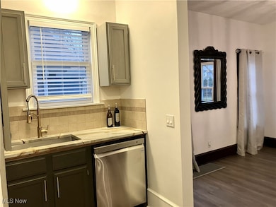 1006 Ridge Rd NW, Canton, OH 44703 - photo 6