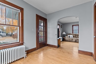 919 W 5th Ave, Oshkosh, WI 54902 - photo 6