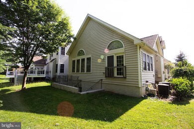 25189 Fortitude Terrace, Chantilly, VA 20152 - photo 4