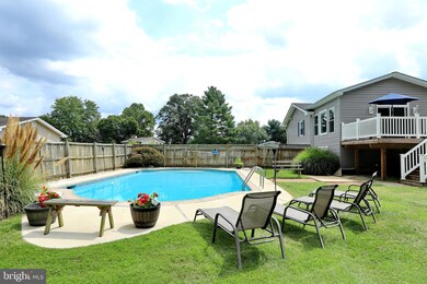 9266 Windsor Dr, La Plata, MD 20646 - photo 7