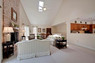 05_OostanaliWay_115_GreatRoom02