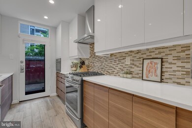 454 M St SW unit 1, Washington, DC 20024 - photo 4