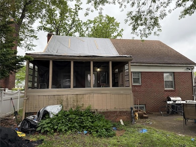 15 Astor Place, Valley Stream, NY 11581 - photo 3