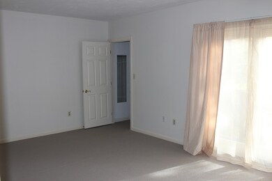 11 Hobart Ln unit 11, Rockland, MA 02370 - photo 7