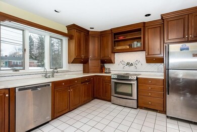 225 S Main St, Newmarket, NH 03857 - photo 4