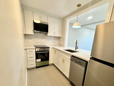 12 Pond Ln unit 40, Arlington, MA 02474 - photo 2