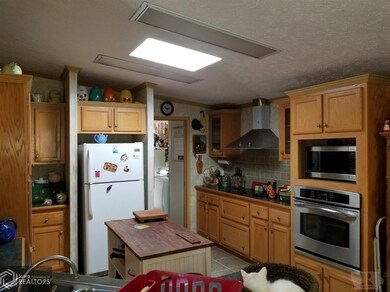 530 W 2nd St, Grand River, IA 50108 - photo 3