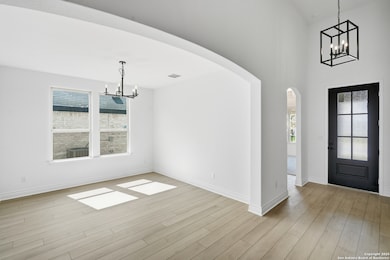 527 Athabaska Trail, New Braunfels, TX 78130 - photo 7