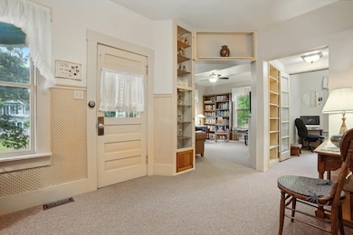 1221 mulberry ave-006