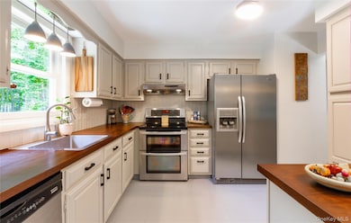 424 Tongore Way, Kingston, NY 12401 - photo 7