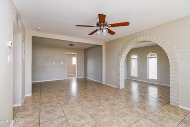 3827 W Osborn Rd, Phoenix, AZ 85019 - photo 4