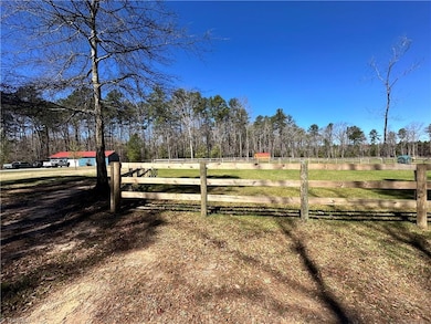 3 Board fence at Front of Pastures