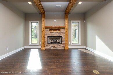 1727 Emery Cir E, Nesbit, MS 38651 - photo 7
