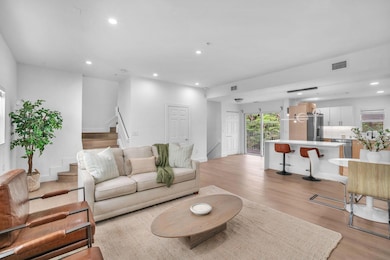 477 NE 1st St, Pompano Beach, FL 33060 - photo 2