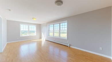 354 Manhattan Dr unit 8, Burlington, VT 05401 - photo 4