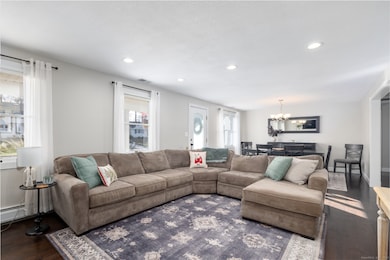 109 Dogwood Ln, Bristol, CT 06010 - photo 6