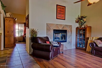 7827 S Newberry Ln, Tempe, AZ 85284 - photo 4