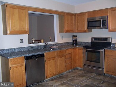 77 Abrams Ct, Chesterbrook, PA 19087 - photo 7