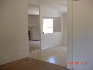 193 Rocking Horse Ln, Central Point, OR 97502 - photo 2