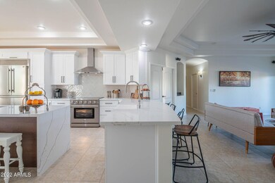 2542 E Omega Cir, Mesa, AZ 85213 - photo 4