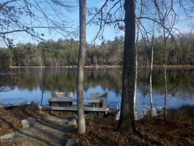 274 Fawn Lake Dr, Hawley, PA 18428 - photo 5