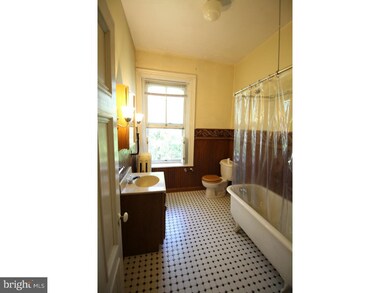 228 S Main St, Spring City, PA 19475 - photo 3