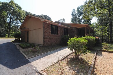 232 Red Oak Rd - Front 3