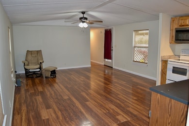 1441 Flatwood Rd, New Johnsonville, TN 37134 - photo 6