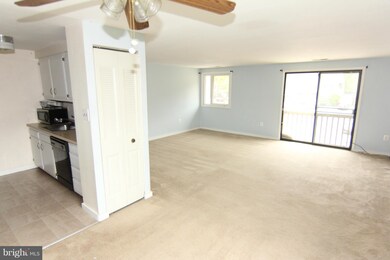 560 Glen Ct unit 33D, Glen Burnie, MD 21061 - photo 7