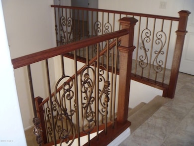 NEWER STAIR RAILING