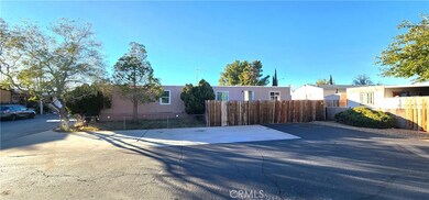 8562 C Ave unit 48, Hesperia, CA 92345 - photo 3