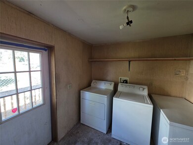 111 99th St S unit 14, Tacoma, WA 98444 - photo 6