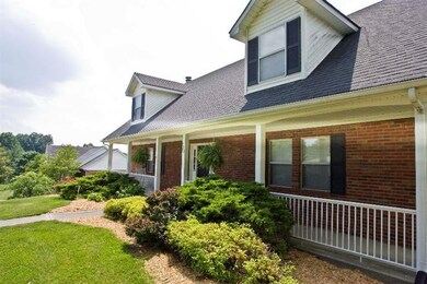 729 Winterhaven Ln, Frankfort, KY 40601 - photo 4