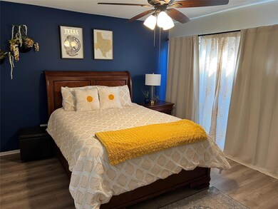 80 Morrow Dr, Bedford, TX 76021 - photo 2